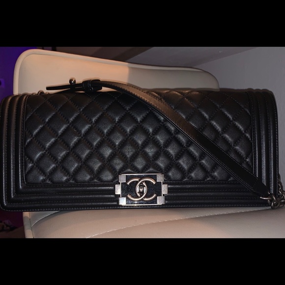 Handbags - Auth long CHANEL SHORT day/evening bag caviar